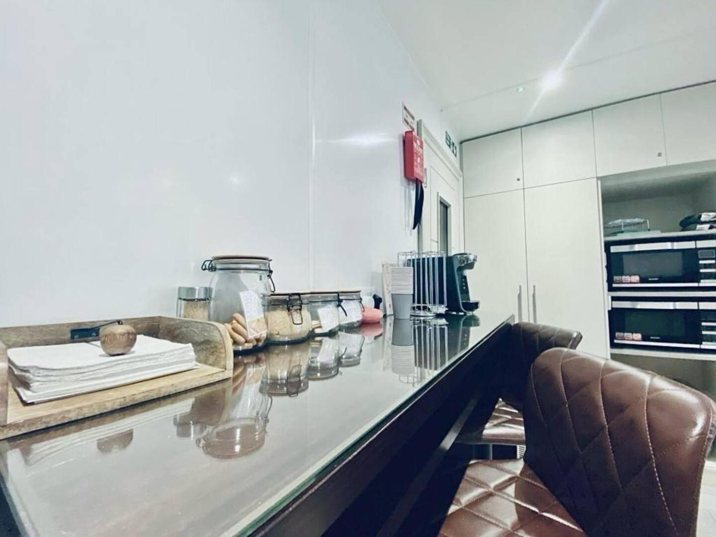 Apt 10 Beachside Beauty Lux Studio Steps From Beach Brighton Exteriör bild