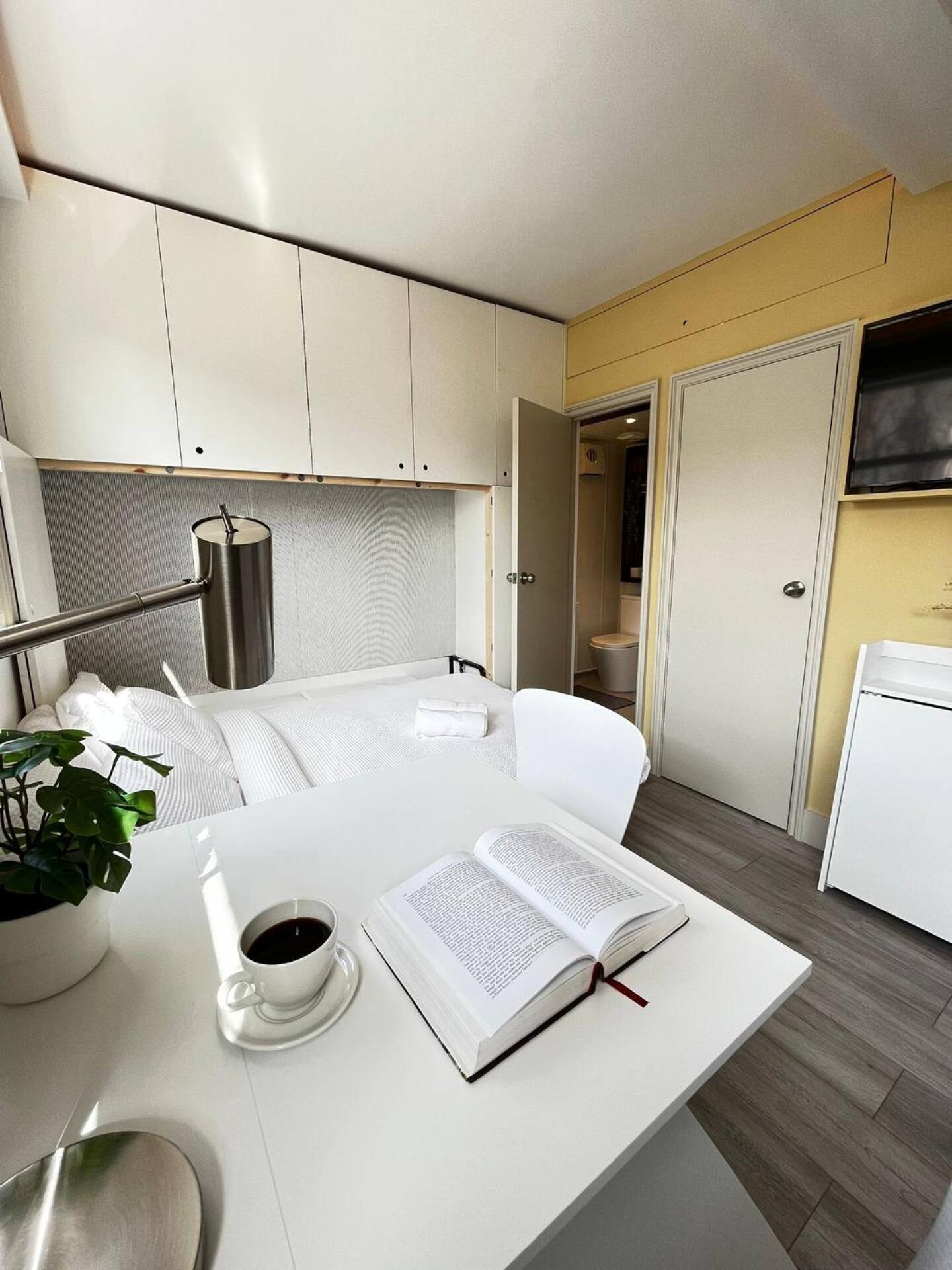 Apt 10 Beachside Beauty Lux Studio Steps From Beach Brighton Exteriör bild