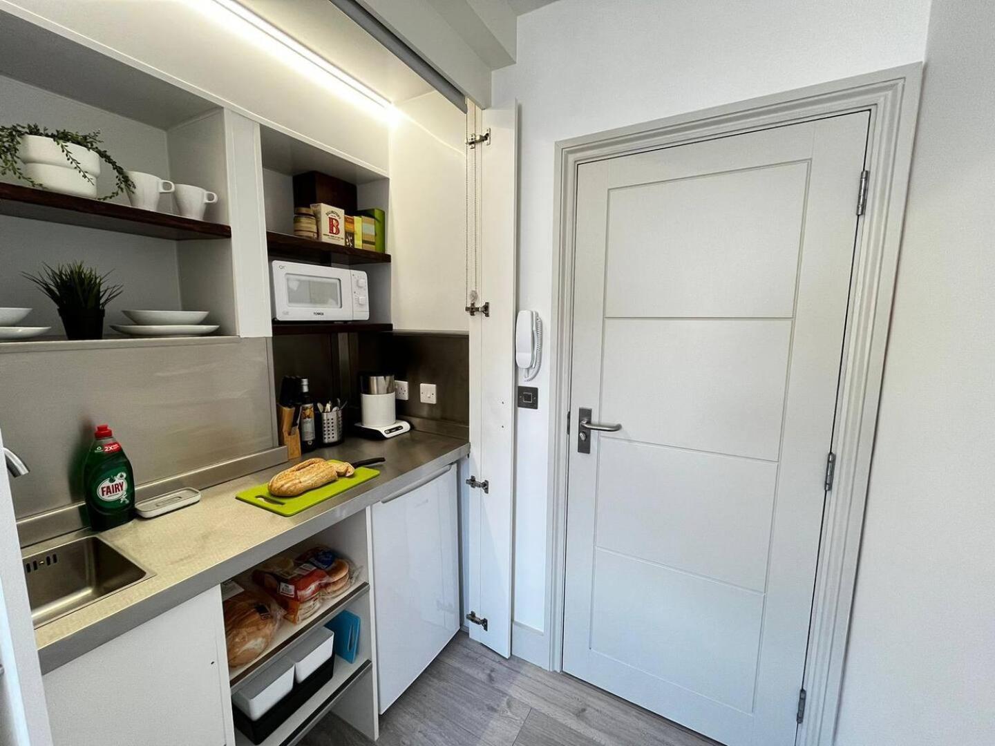 Apt 10 Beachside Beauty Lux Studio Steps From Beach Brighton Exteriör bild