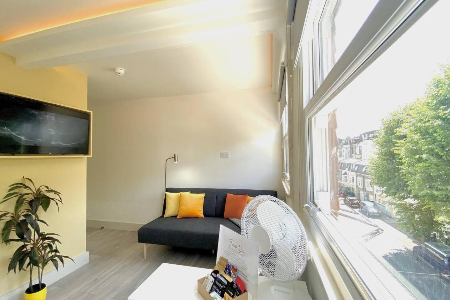 Apt 10 Beachside Beauty Lux Studio Steps From Beach Brighton Exteriör bild