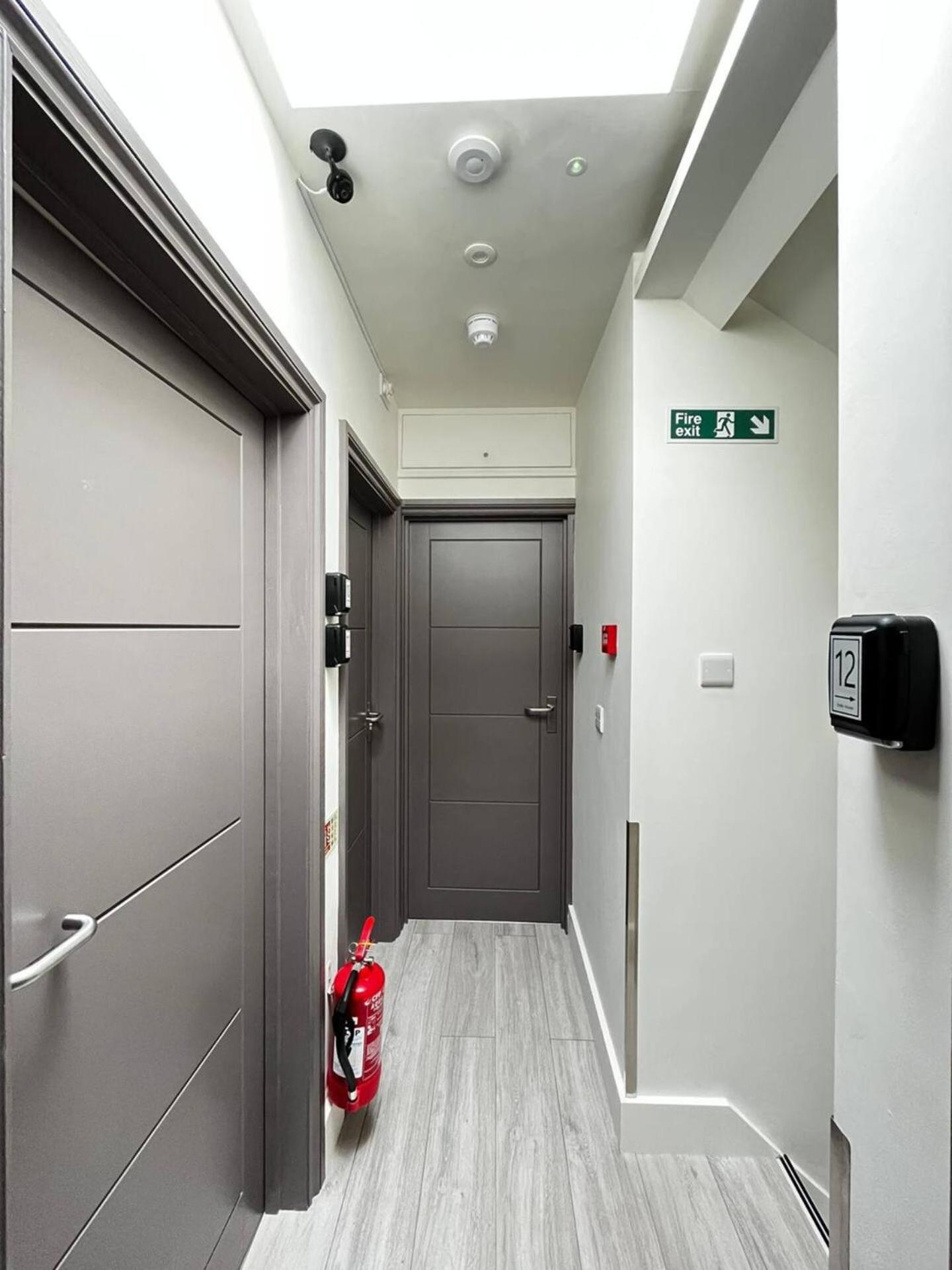 Apt 10 Beachside Beauty Lux Studio Steps From Beach Brighton Exteriör bild